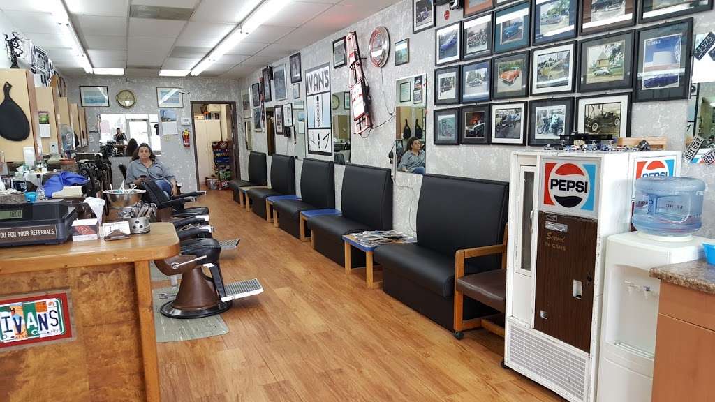 Ivans Barber Shop | 13694 E Alameda Ave, Aurora, CO 80012, USA | Phone: (303) 363-8114