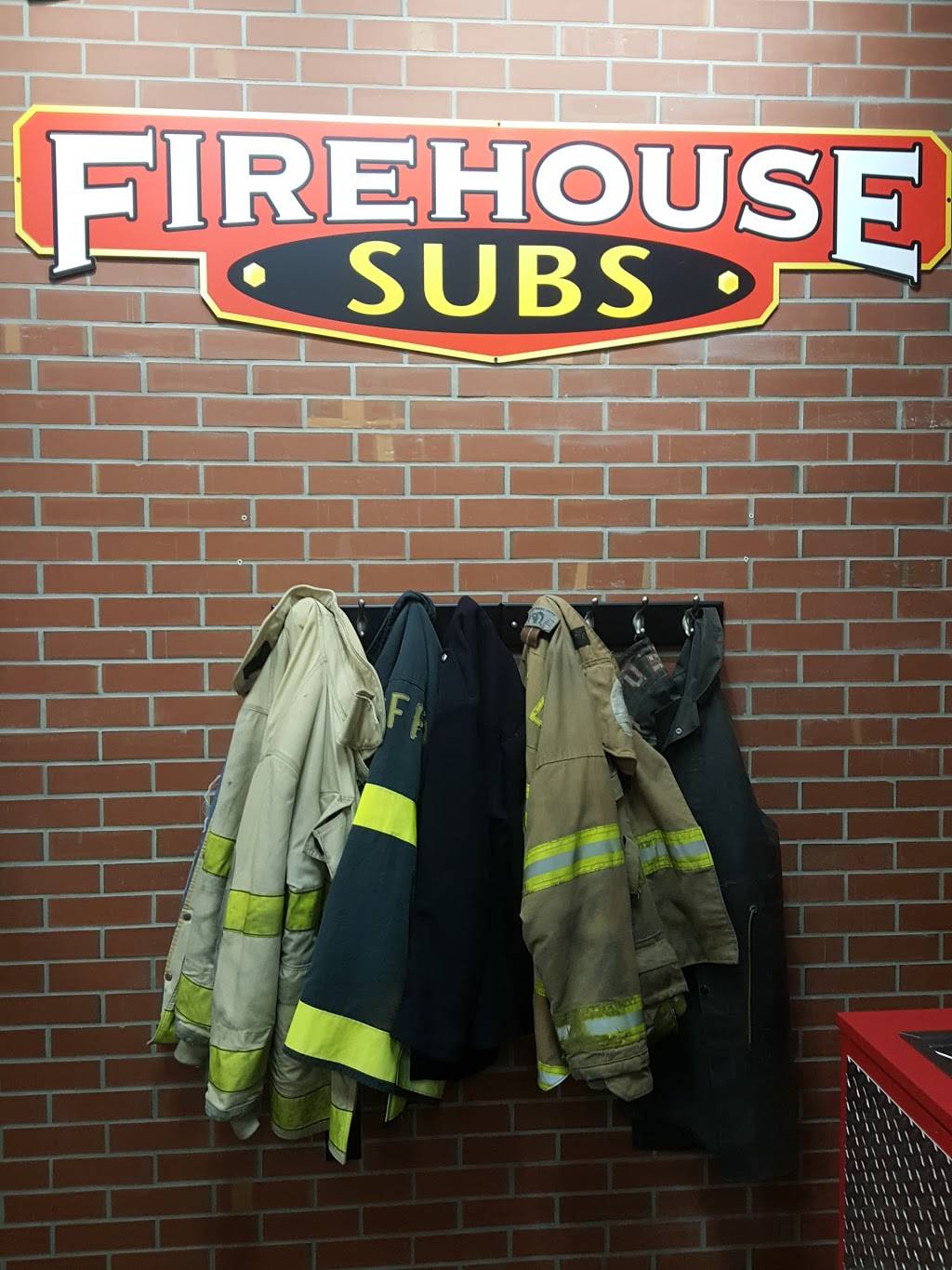 Firehouse Subs Menomonee Falls Station | N92 W16135 Falls Pkwy, Menomonee Falls, WI 53051, USA | Phone: (262) 293-9046