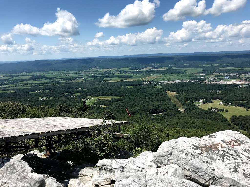 Tuscorora Summit | 18700-18734 Lincoln Hwy, Mcconnellsburg, PA 17233, USA