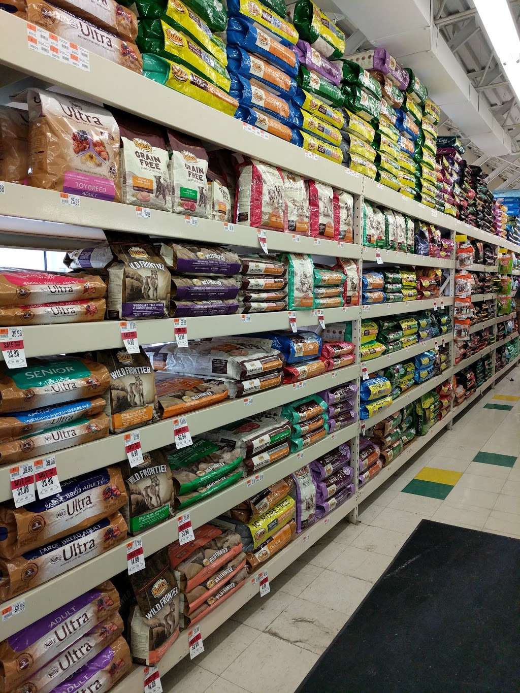 Pet Supplies Plus | 3640 N Elston Ave, Chicago, IL 60618, USA | Phone: (773) 583-2288