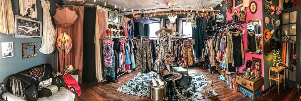 Vintage Queens NYC | 18-23 Astoria Blvd, Long Island City, NY 11102, USA | Phone: (917) 587-9644