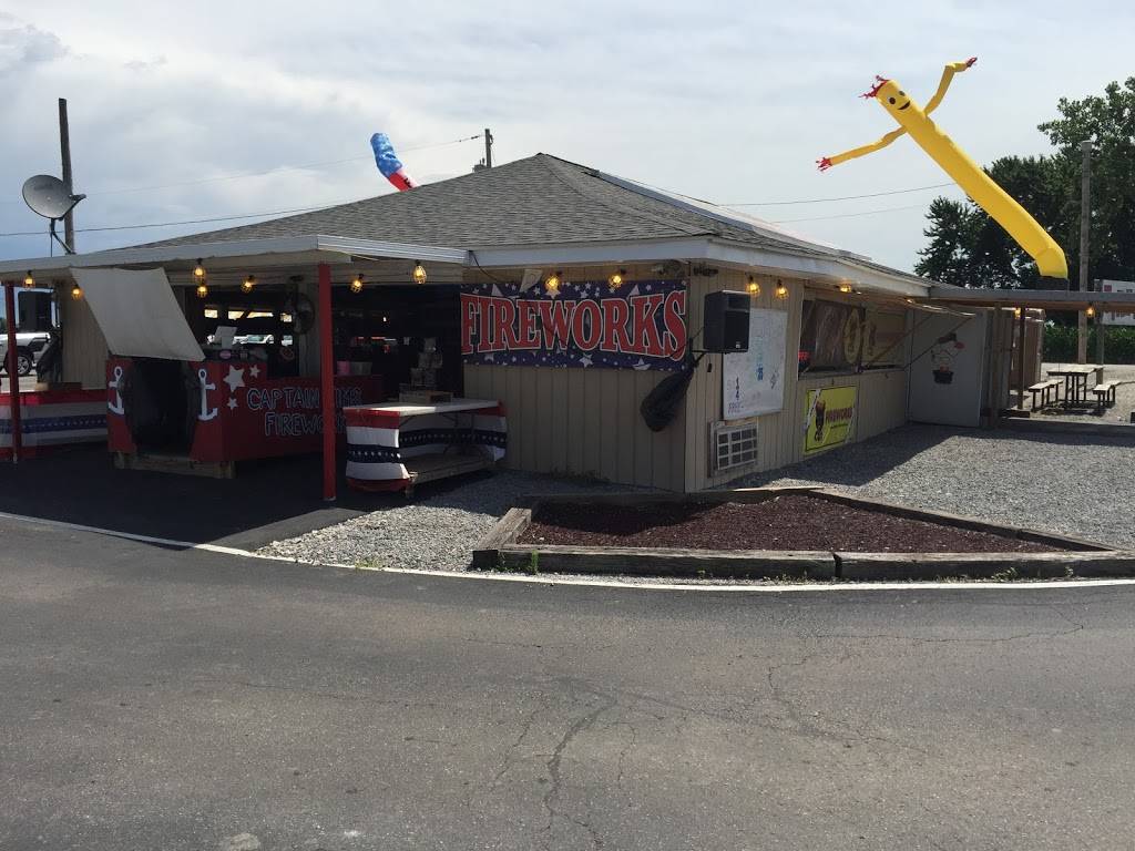 Captain Jims Fireworks | 13896 US-67, West Alton, MO 63386, USA | Phone: (636) 753-2120