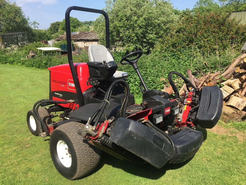 Invicta Groundcare Equipment Limited | Sunnyvale, Hartley Bottom Road, New Ash Green, Longfield DA3 8LJ, UK | Phone: 01474 874120