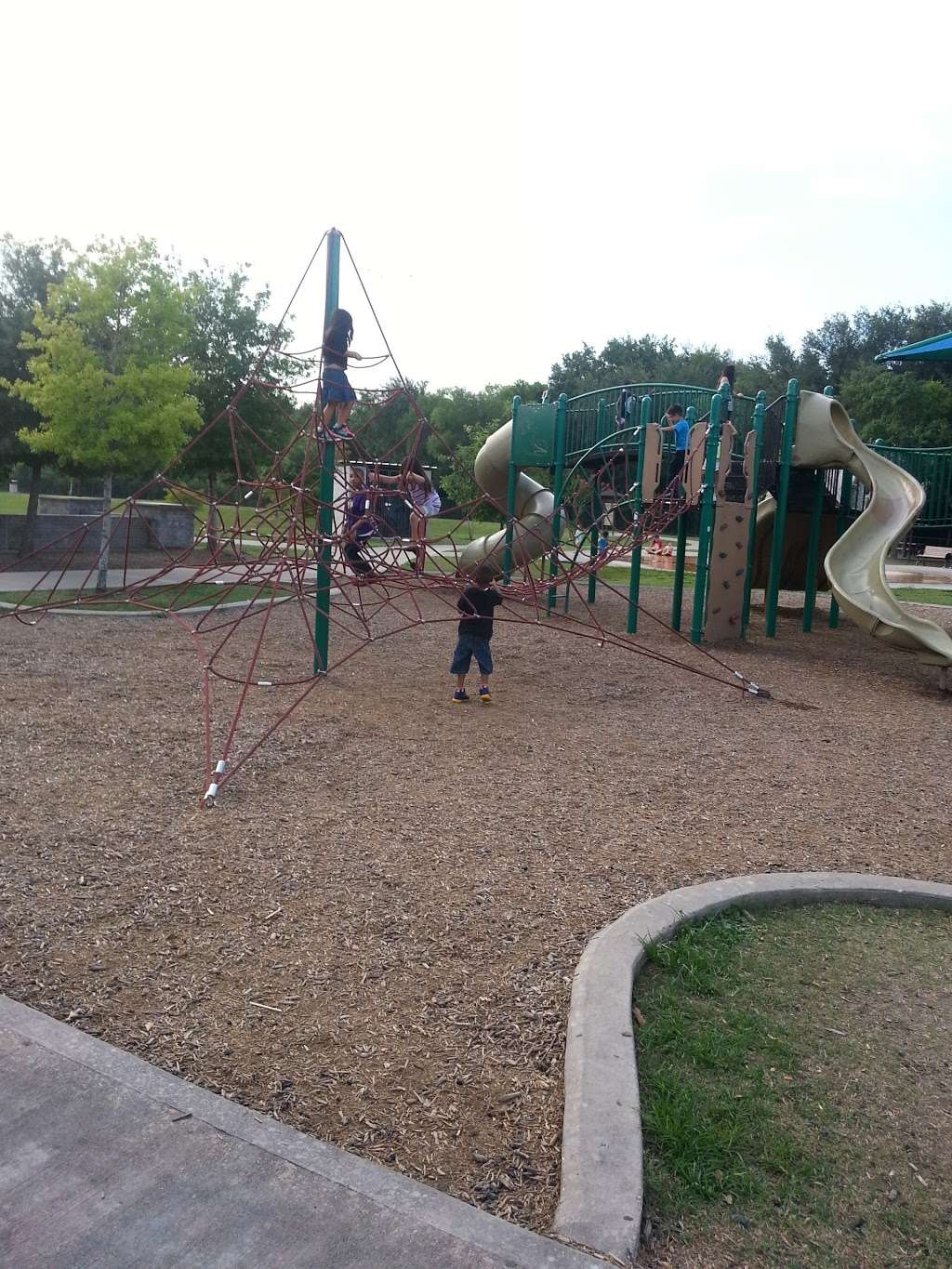 McClendon Park | 3770 Summit Valley Dr, Houston, TX 77082, USA | Phone: (281) 496-2177