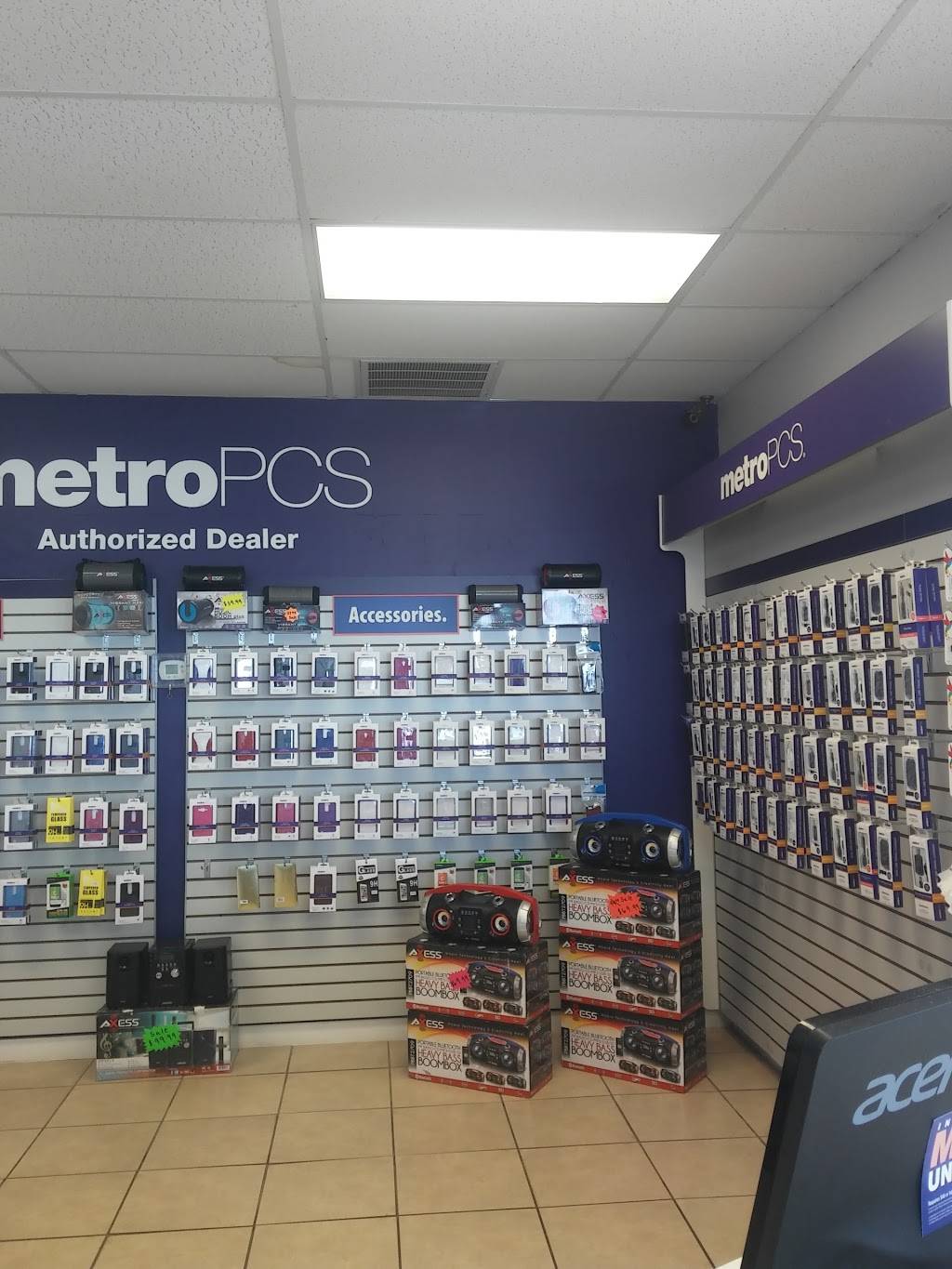 Metro by T-Mobile | 155 E Little Creek Rd, Norfolk, VA 23505, USA | Phone: (757) 309-4557