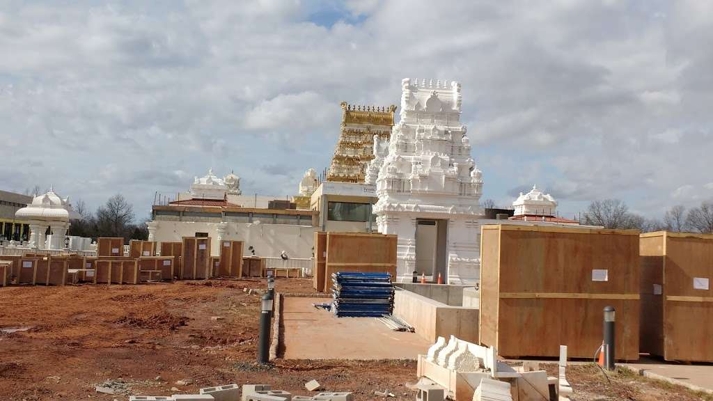 Sri Venkateswara Temple(Balaji Mandir) and Community Center | 1 Balaji Temple Dr, Bridgewater, NJ 08807, USA | Phone: (908) 725-4477