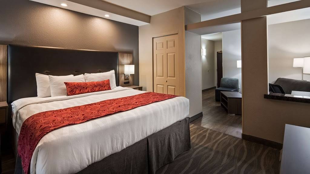 Best Western Plus Nashville Airport Hotel | 911 Airport Center Dr, Nashville, TN 37214, USA | Phone: (615) 872-0109