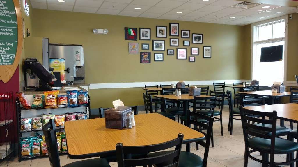Miones Pizza & Italian Restaurant 67th Street | 3733, 6701 Coastal Hwy #11, Ocean City, MD 21842, USA | Phone: (443) 664-6635