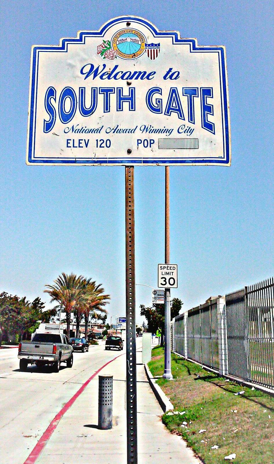 South Gate City Hall | 8650 California Ave, South Gate, CA 90280, USA | Phone: (323) 563-9500