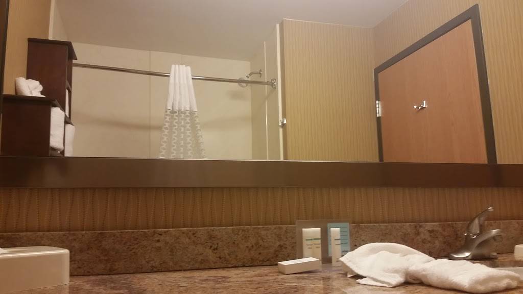 Hampton Inn Ottawa (Starved Rock Area) | 4115 Holiday Ln, Ottawa, IL 61350, USA | Phone: (815) 434-6040