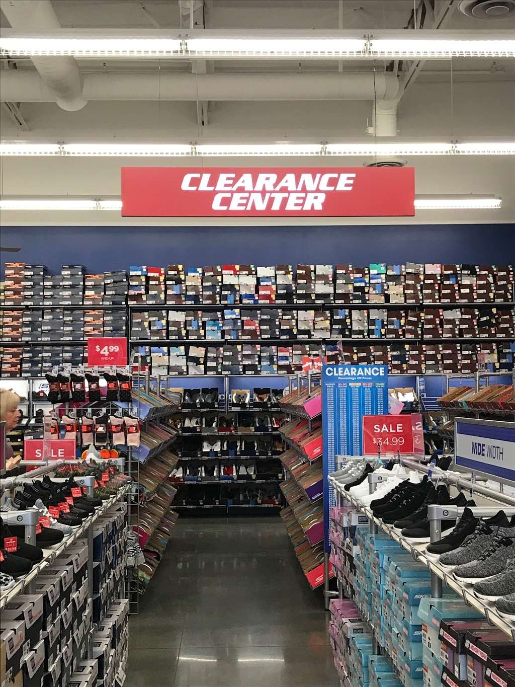 SKECHERS Factory Outlet | 27461 San Bernardino Ave #100, Redlands, CA 92374, USA | Phone: (909) 307-3311