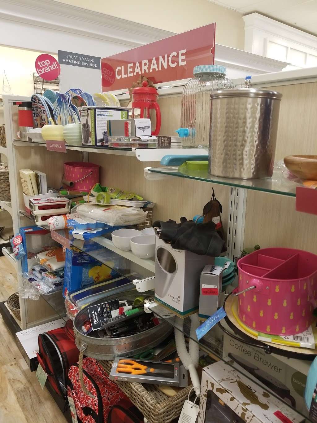 HomeGoods | 13540 Hoover Creek Blvd Ste 900, Charlotte, NC 28273, USA | Phone: (704) 583-2220