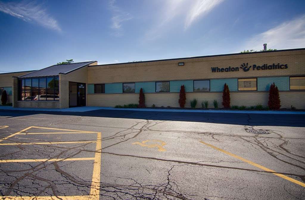 Wheaton Pediatrics, Ltd | 725 W Fabyan Pkwy, Batavia, IL 60510, USA | Phone: (630) 690-7300