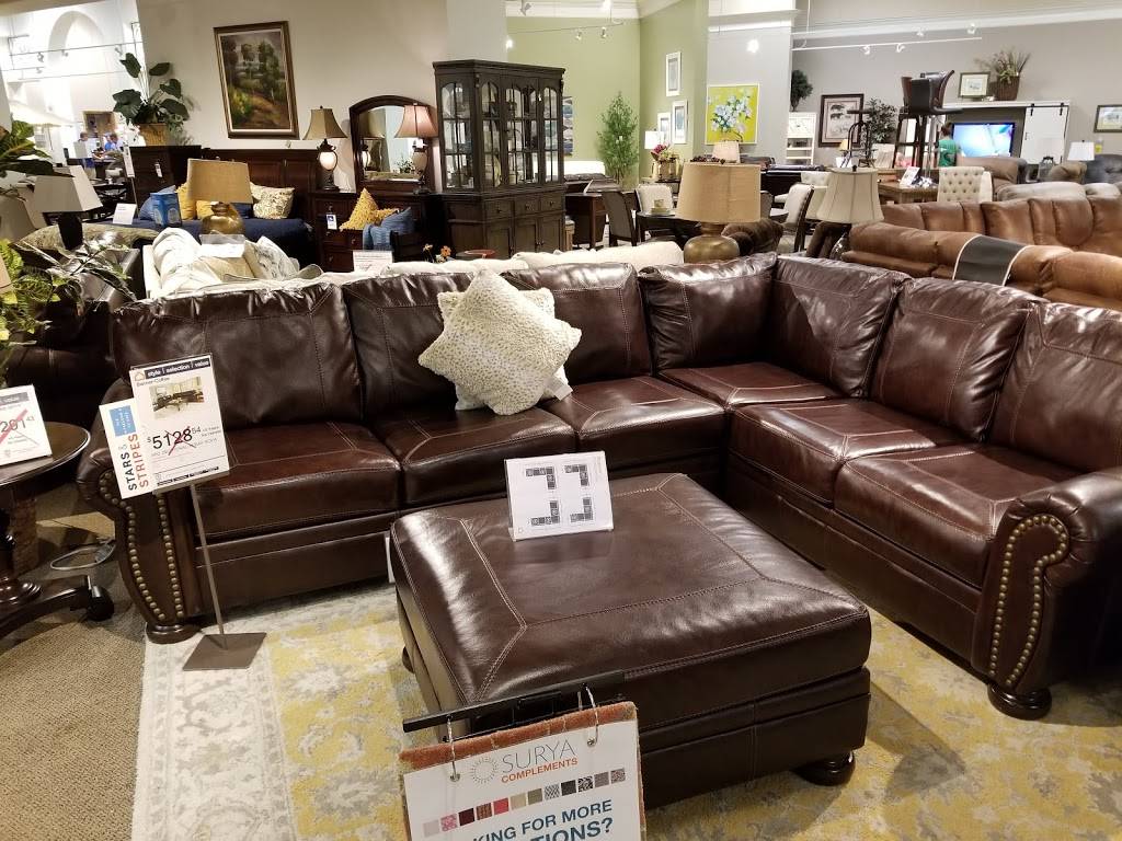 Ashley HomeStore | 4535 Galleria Blvd, Birmingham, AL 35244, USA | Phone: (205) 560-2222