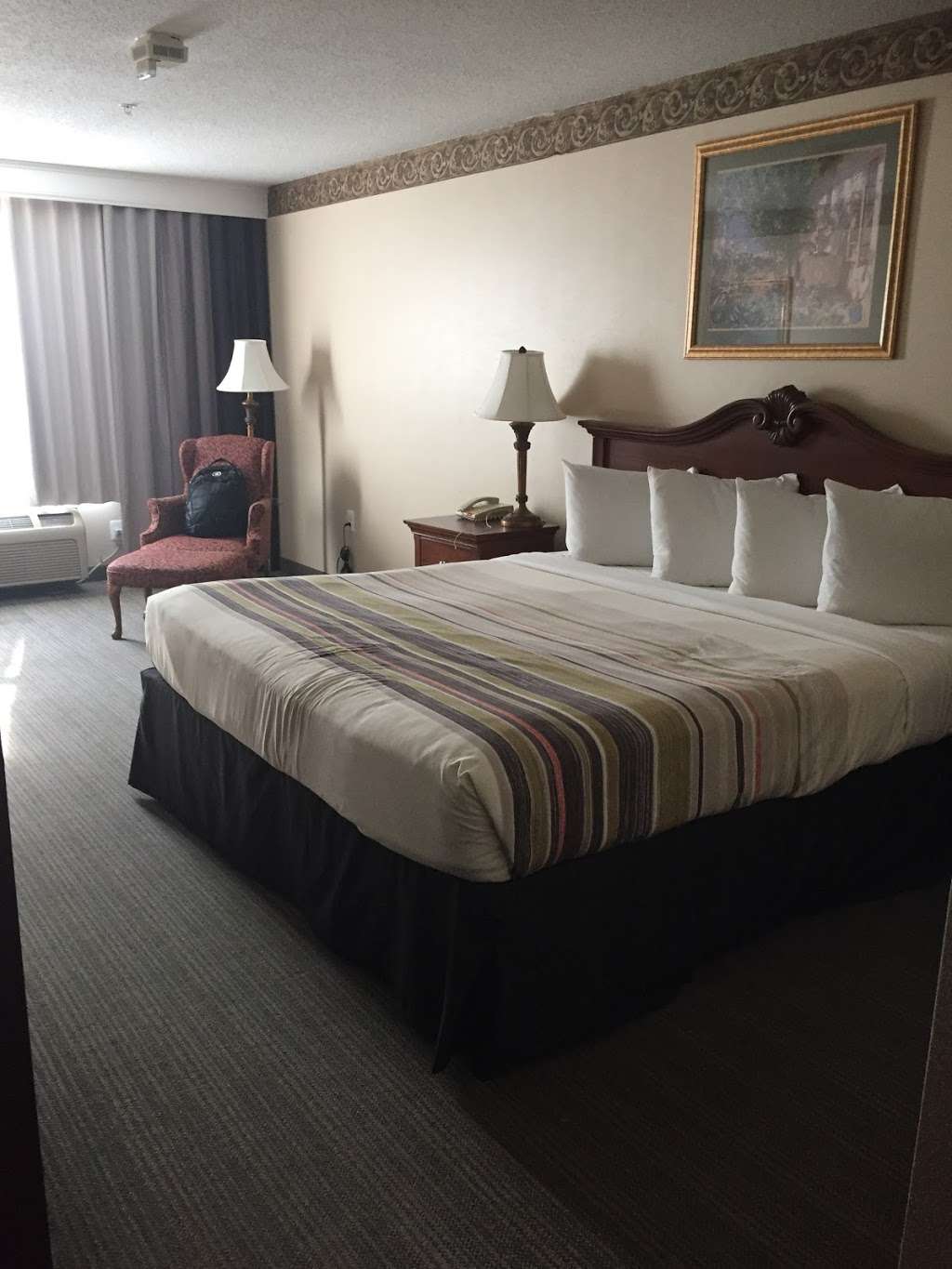 Country Inn & Suites by Radisson, Waldorf, MD | 2555 Bus Park Dr, Waldorf, MD 20601, USA | Phone: (301) 645-6595