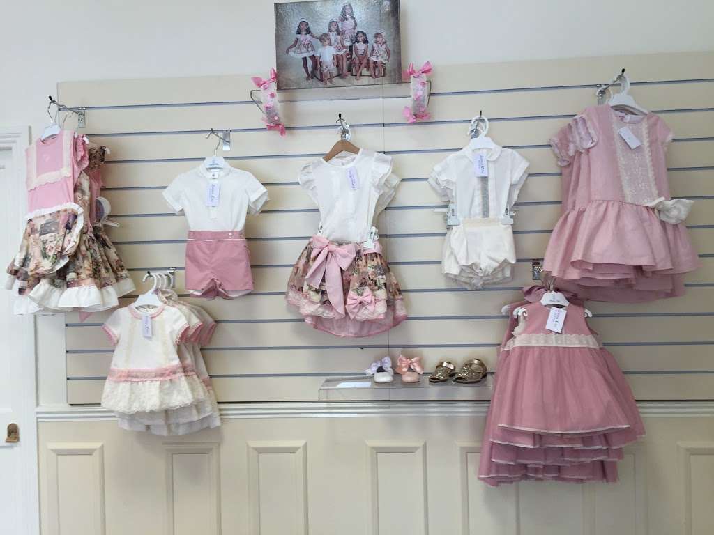 Sophia rose baby wear | 7 commonwealth house Montreal road, Tilbury RM18 7QX, UK | Phone: 01375 767933