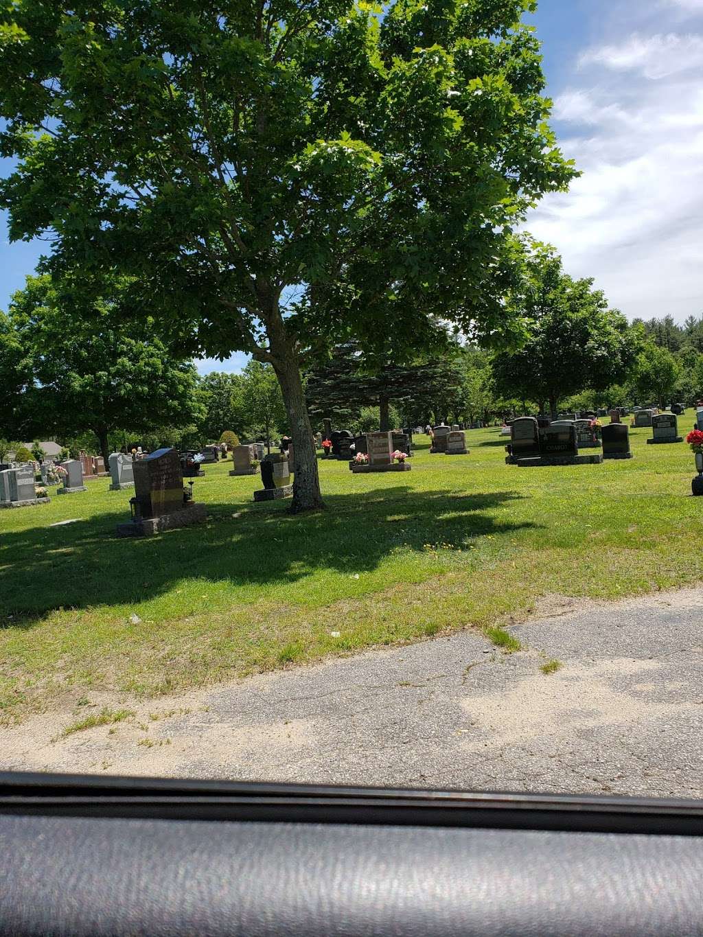 St Louis Cemetery Office | 752 W Hollis St, Nashua, NH 03062, USA | Phone: (603) 886-1302