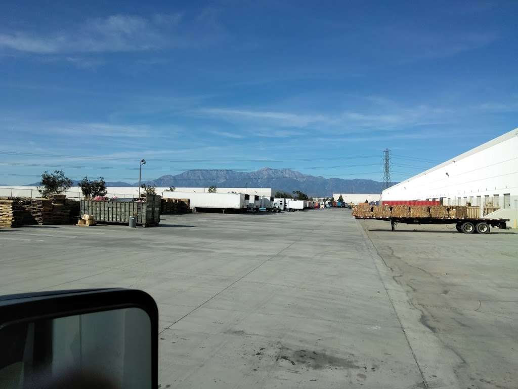 Boardriders in 11310 CantuGalleano Ranch Rd, Mira Loma, CA 91752, USA