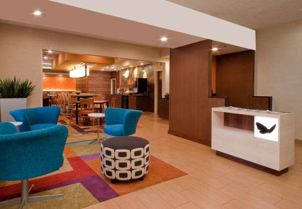 Fairfield Inn by Marriott Philadelphia Airport | 8800 Bartram Ave, Philadelphia, PA 19153 | Phone: (215) 365-2254