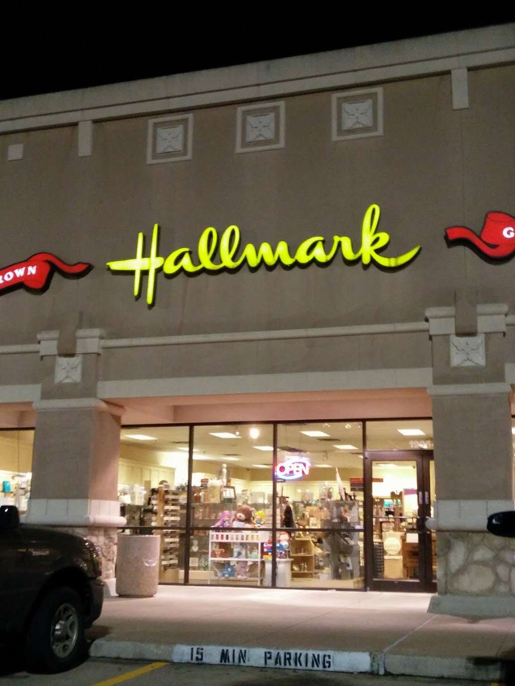 Den-Bars Hallmark Shop | 19964 Southwest Fwy, Sugar Land, TX 77479, USA | Phone: (281) 633-8400