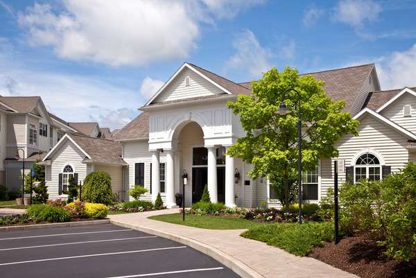 Stone Gate Apartments | 65 Silver Leaf Way, Marlborough, MA 01752, USA | Phone: (508) 425-3864