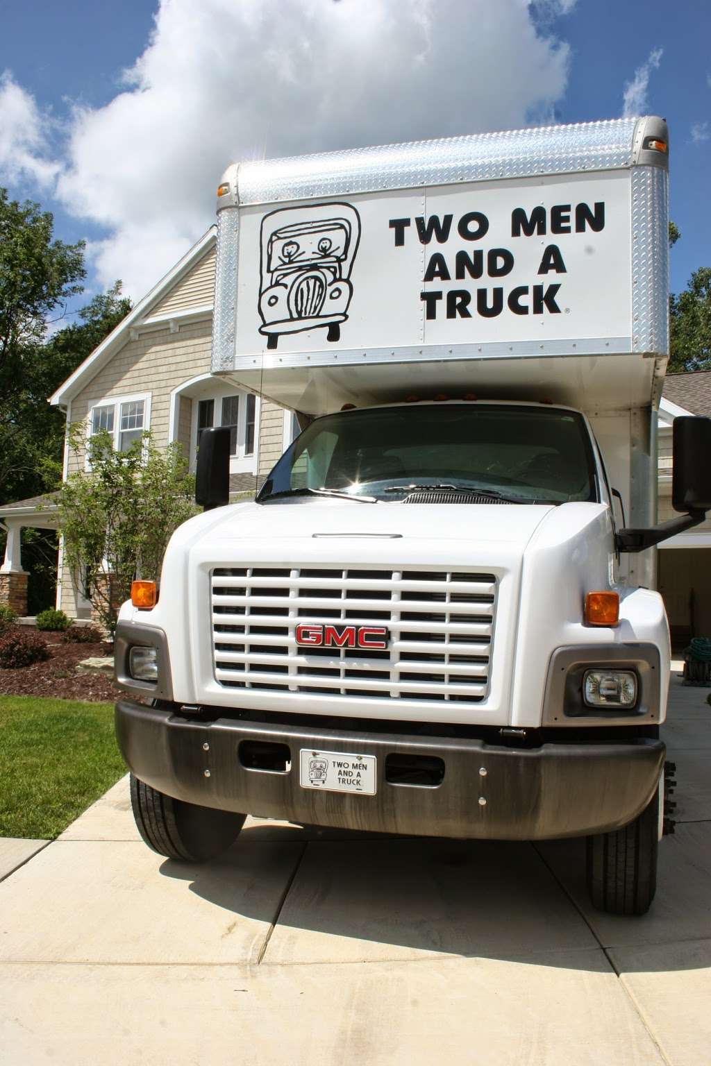 Two Men and a Truck | 9050 Red Branch Rd Suite F, Columbia, MD 21045, United States | Phone: (410) 449-4159