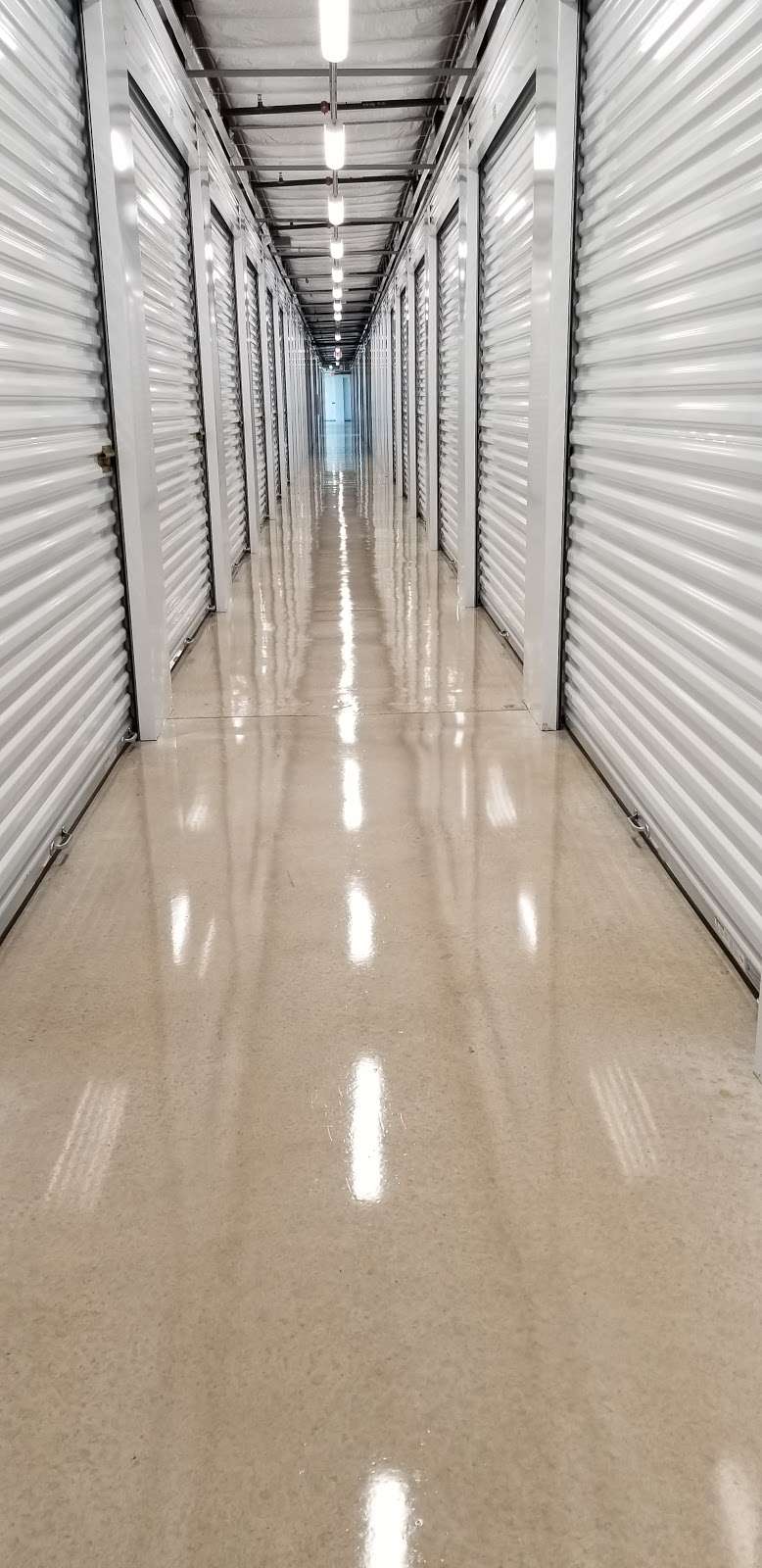 Extra Space Storage | 10920 Bandera Rd, San Antonio, TX 78250, USA | Phone: (210) 598-7193