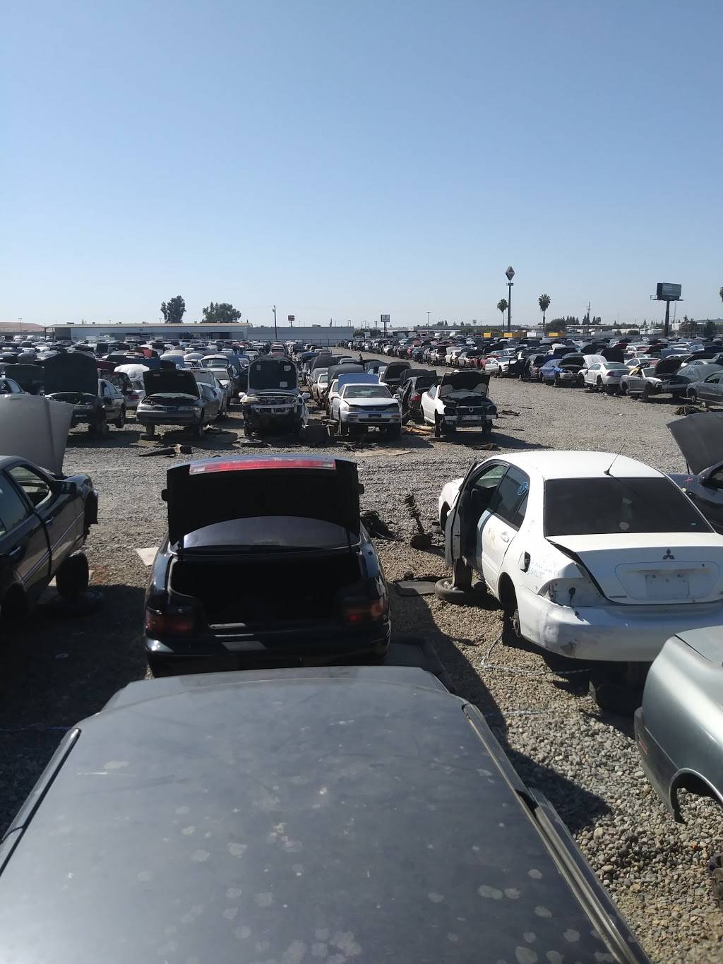 Pick n Pull Cash For Junk Cars 3230 E Jensen Ave Fresno CA