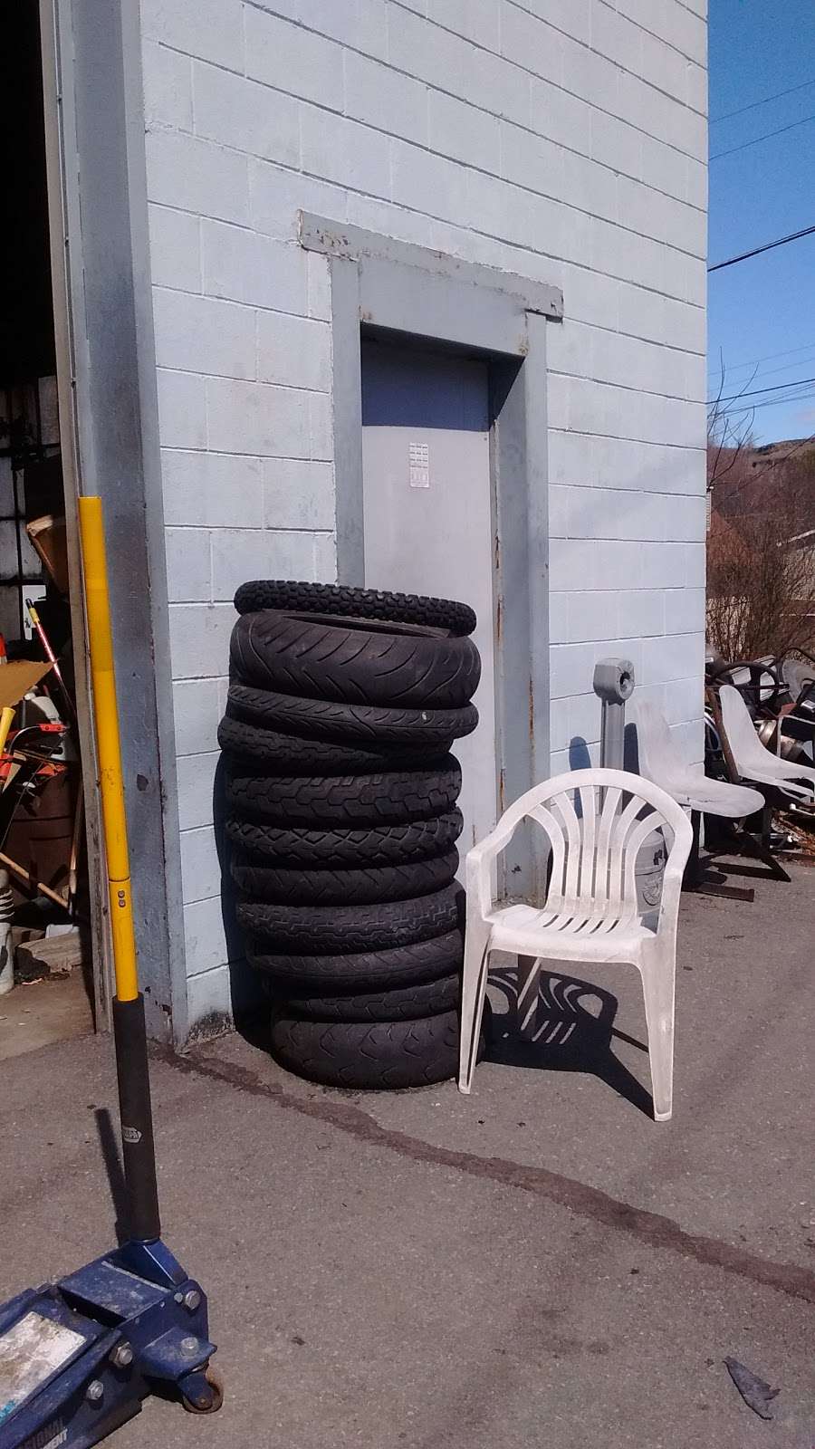 Garys Tire & Auto | 2161 W Water St, Coaldale, PA 18218, USA | Phone: (570) 645-5032