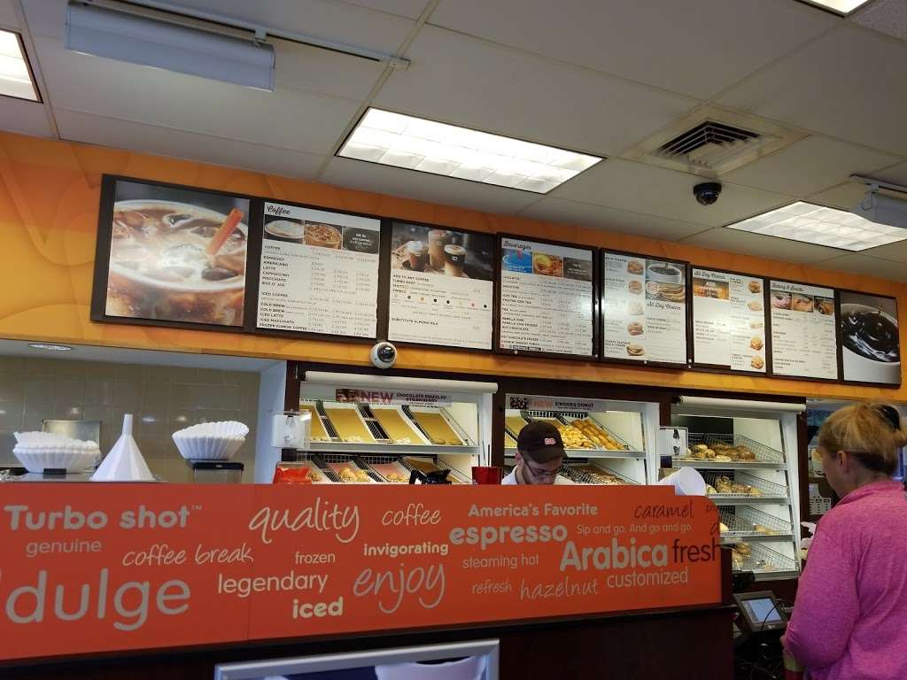 Dunkin | 1319 Eddie Dowling Hwy, Lincoln, RI 02865, USA | Phone: (401) 765-0800