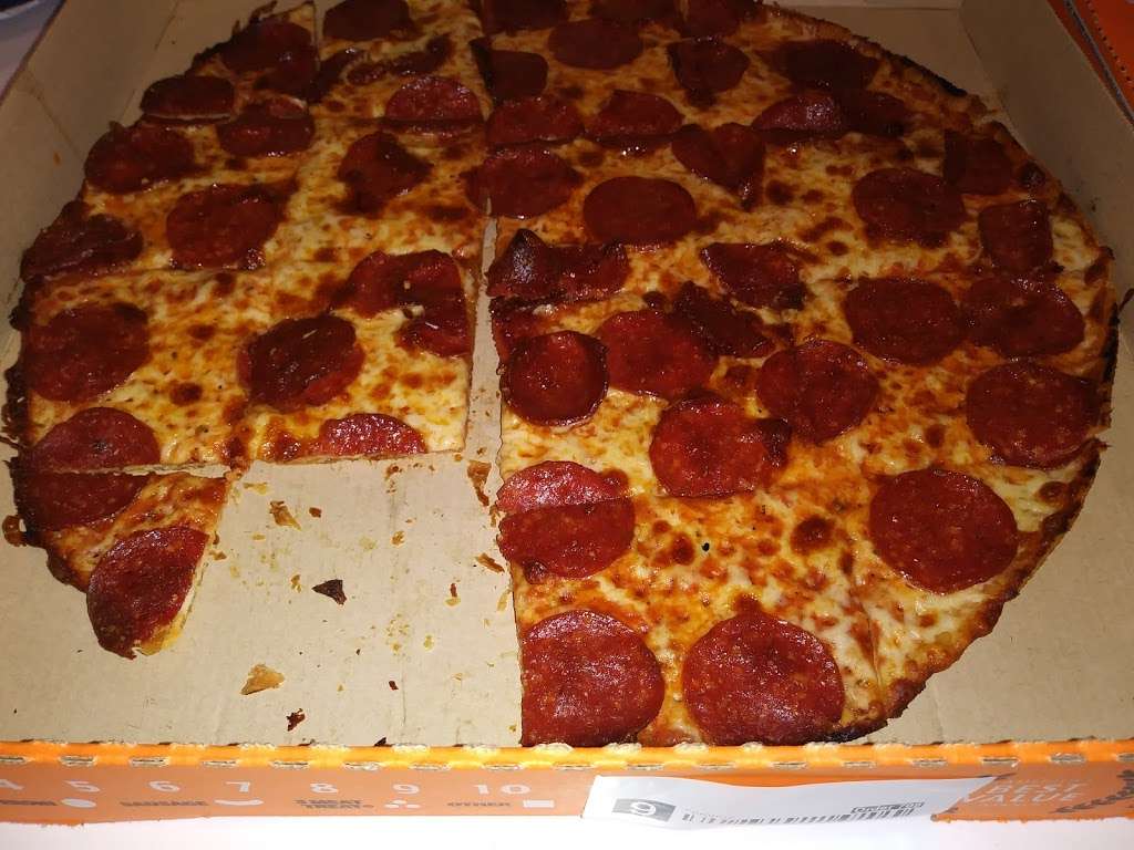 Little Caesars Pizza | 2639 Windmill Pkwy, Henderson, NV 89074, USA | Phone: (702) 263-2200