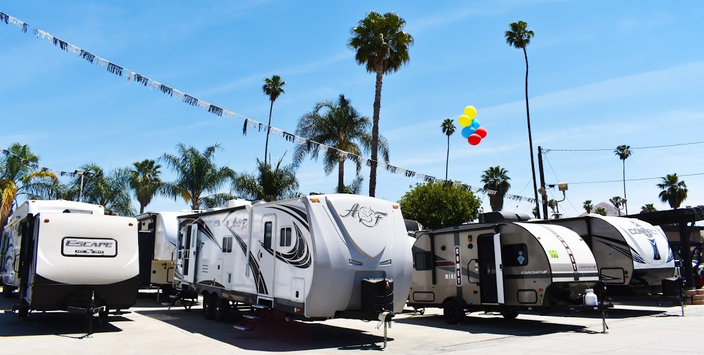 RV Trends | 8699, 156 E La Cadena Dr, Riverside, CA 92507, USA | Phone: (877) 289-6978