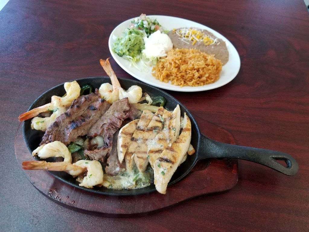 Perlita Mexican Restaurant y Taqueria | 2321 W Jefferson St, Grand Prairie, TX 75051, USA | Phone: (214) 677-0002