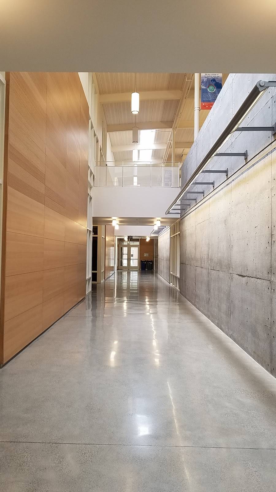 Bainbridge High School | 9330 High School Rd NE, Bainbridge Island, WA 98110, USA | Phone: (206) 842-2634
