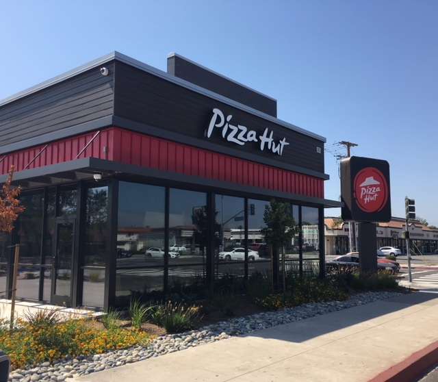 Pizza Hut | 301 S Magnolia Ave, Anaheim, CA 92804 | Phone: (714) 761-3613