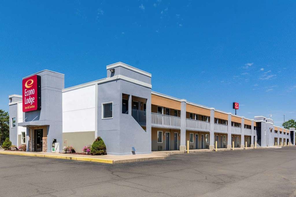 Econo Lodge Inn & Suites | 161 Carrie Ln, Columbus, IN 47201, USA | Phone: (812) 372-6888