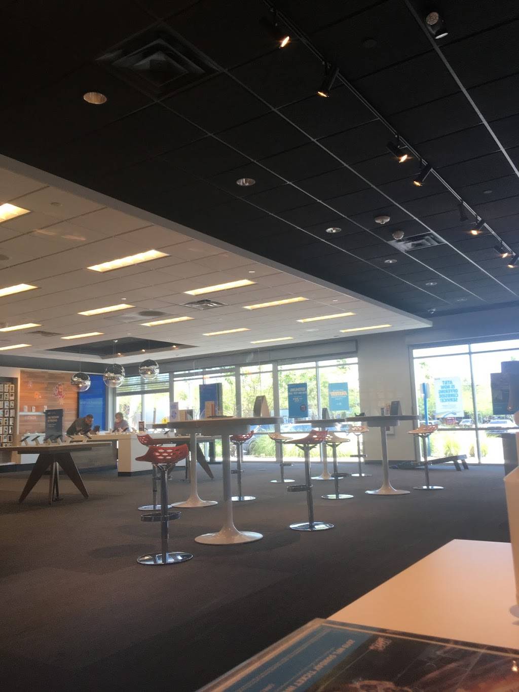 AT&T Store | 2020 E Rio Salado Pkwy Suite 103, Tempe, AZ 85281, USA | Phone: (480) 557-0053