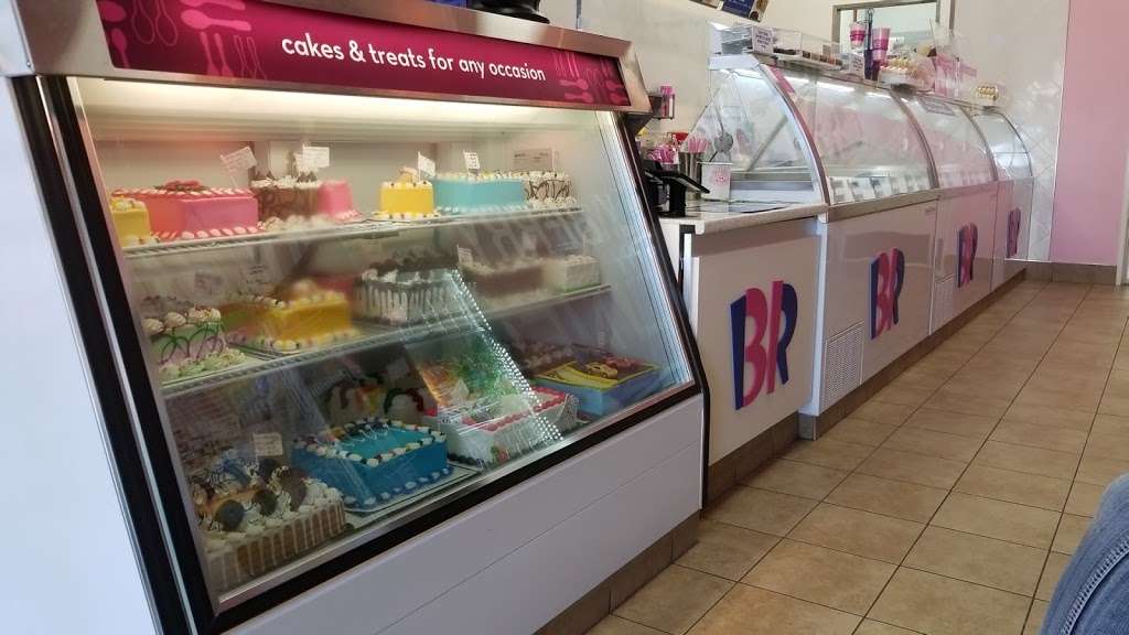 Baskin-Robbins | 616 Ventura St, Fillmore, CA 93015, USA | Phone: (805) 625-7171