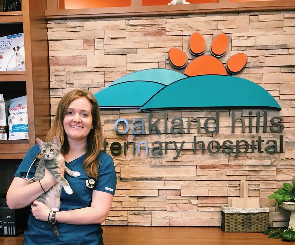 Oakland Hills Veterinary Hospital | 121 E Long Lake Rd, Troy, MI 48085, USA | Phone: (248) 817-2052