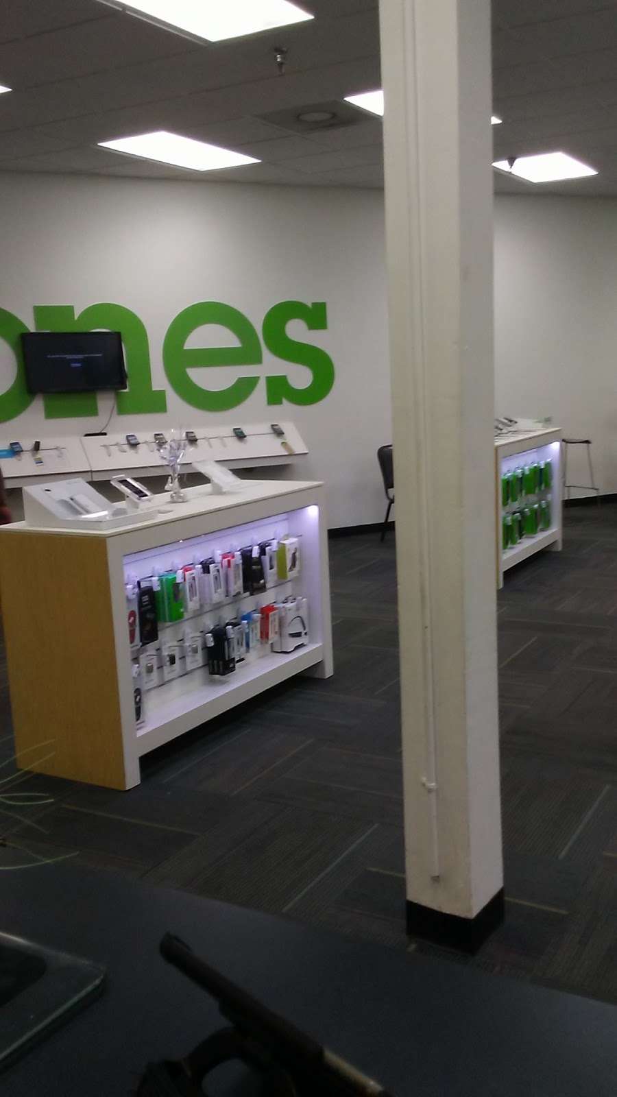 Cricket Wireless Authorized Retailer | 5776 N Orange Blossom Trail Ste 16, Orlando, FL 32810 | Phone: (407) 522-3282