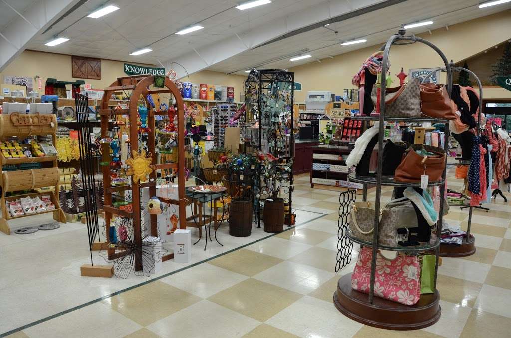 Main Street Country Store | 320 S Main St, Walworth, WI 53184, USA | Phone: (262) 275-0620