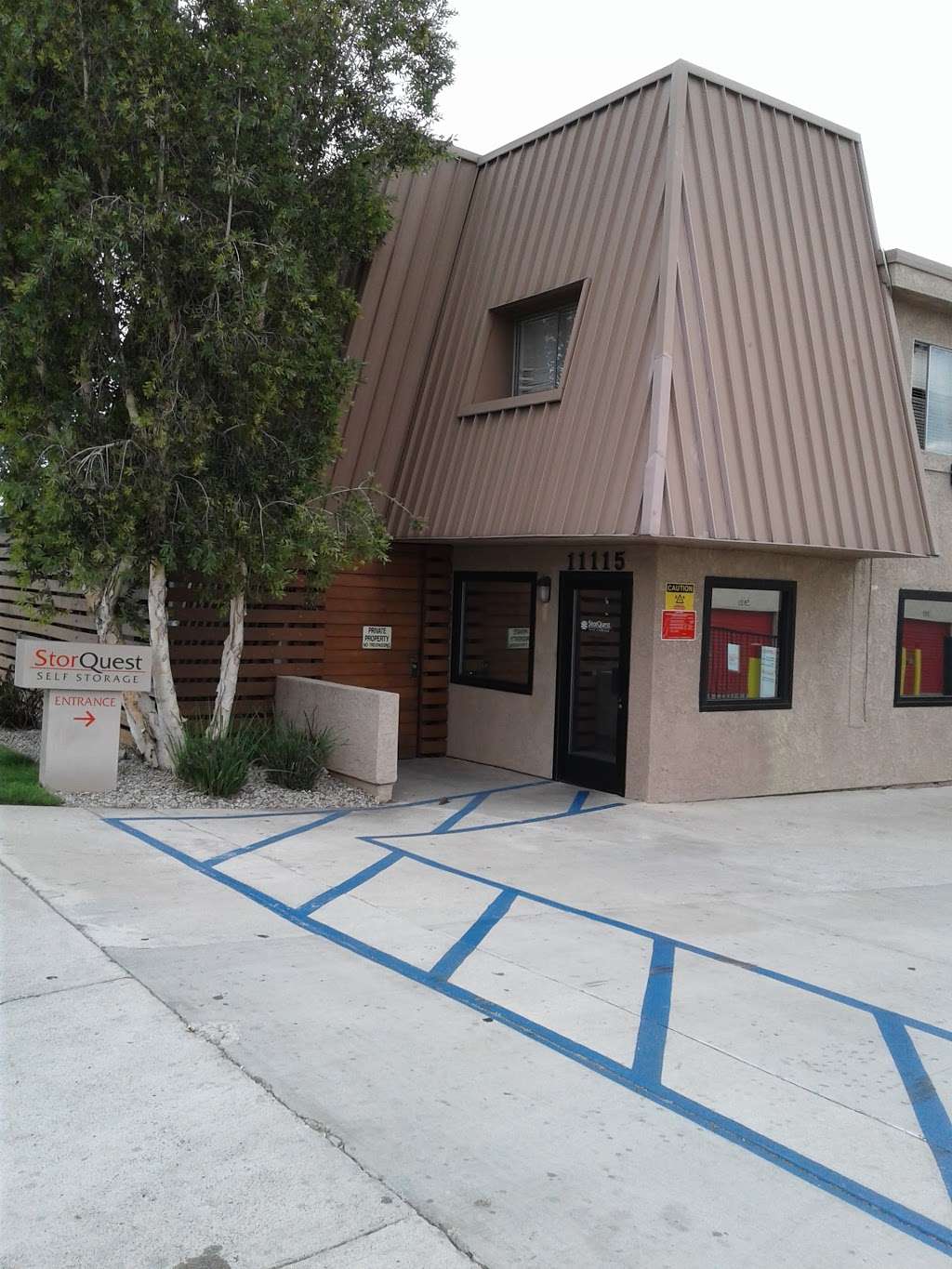 StorQuest Self Storage | 11115 Laurel Canyon Blvd, San Fernando, CA 91340, USA | Phone: (818) 206-1300