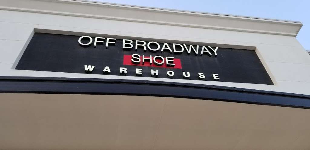 Off Broadway Shoe Warehouse | 5815 Worth Pkwy suite 104, San Antonio, TX 78257, USA | Phone: (210) 877-6247