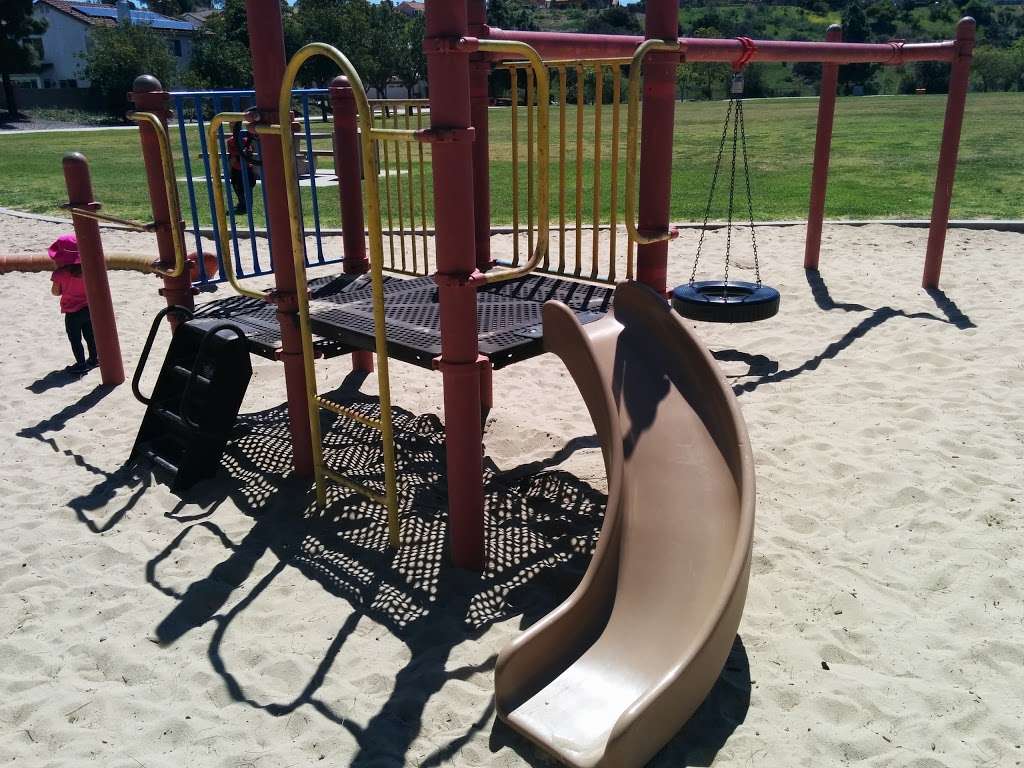 Adobe Bluffs Neighborhood Park | 8805 Gainsborough Ave, San Diego, CA 92129, USA | Phone: (858) 538-8132