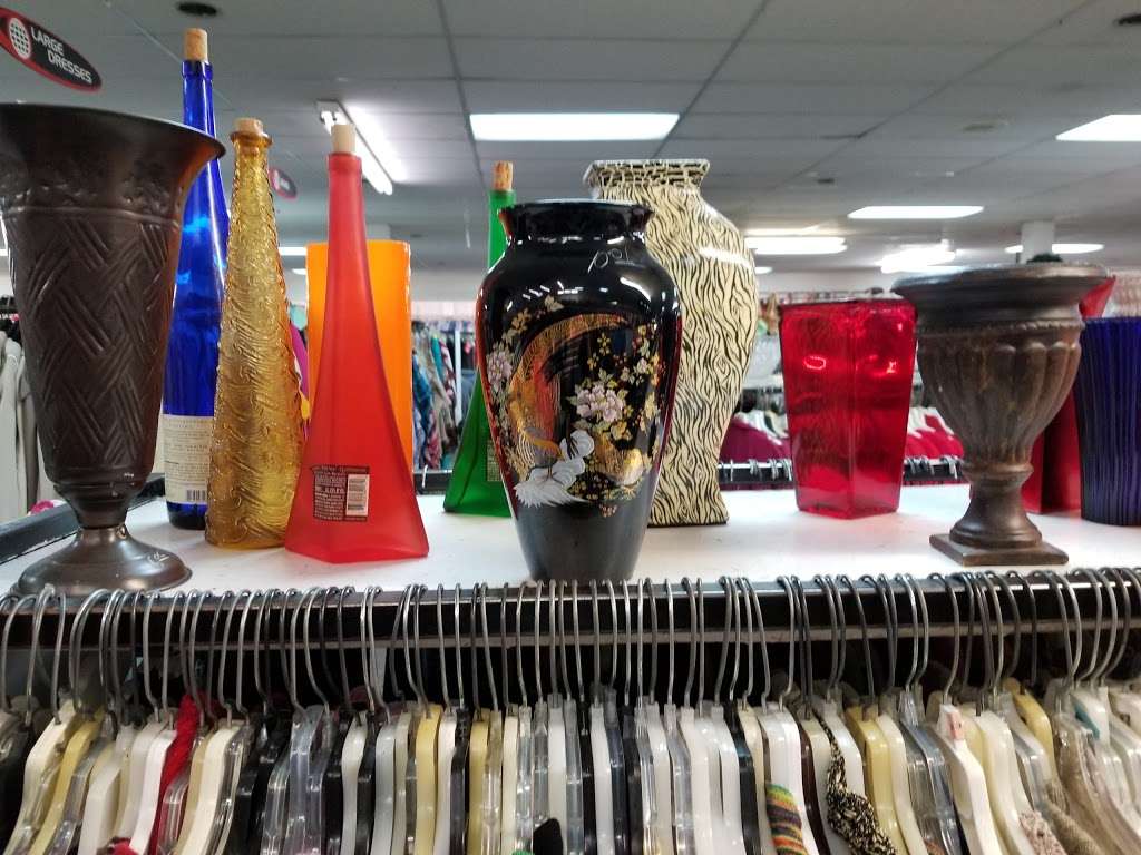 Value Village | 6318, 9500 Jensen Dr, Houston, TX 77093, USA | Phone: (713) 691-3603