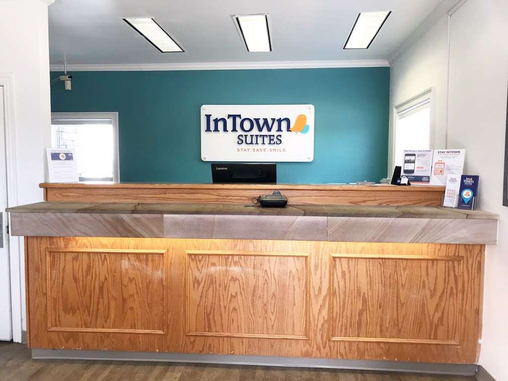 InTown Suites Extended Stay Webster TX - NASA | 480 Bay Area Blvd, Webster, TX 77598, USA | Phone: (281) 554-9552