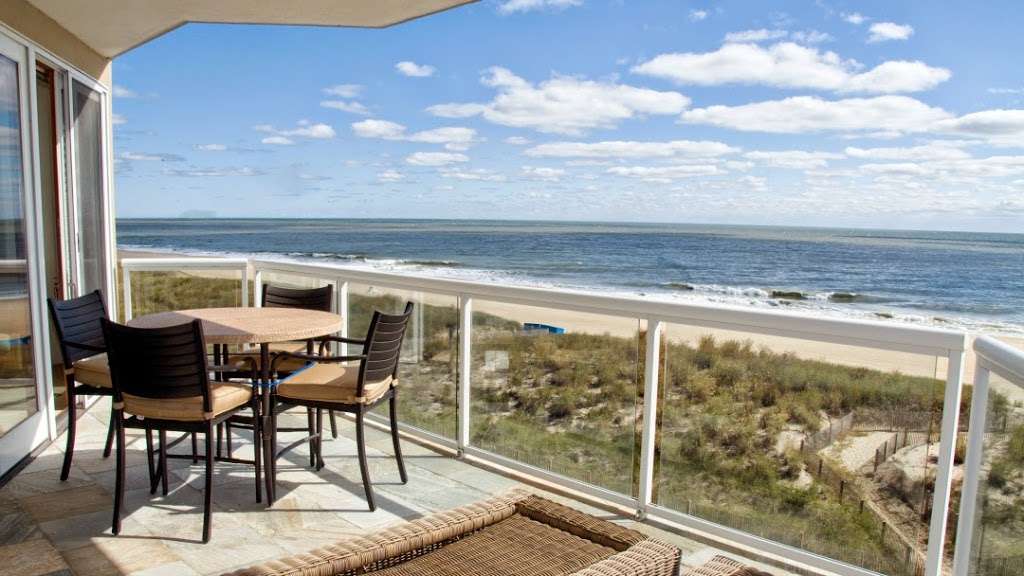 Vantage Vacation Rentals of Ocean City | 5200b Coastal Hwy, Ocean City, MD 21842, USA | Phone: (410) 723-1780