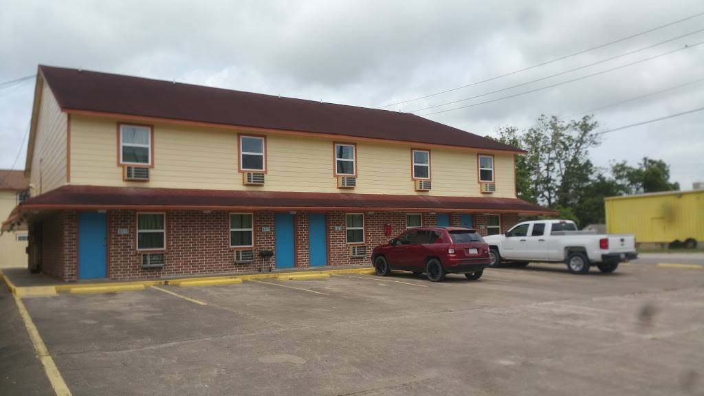 TownHouse Motel | 1712 Avenue F, Bay City, TX 77414, USA | Phone: (979) 245-9460
