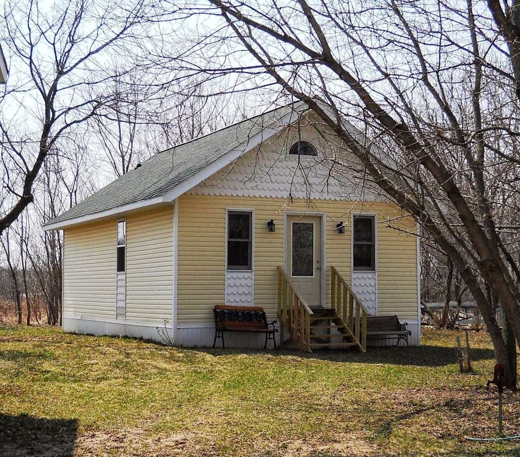 Grandmas Cottage | W187 S10740 Muskego Dam Dr, Muskego, WI 53150 | Phone: (262) 302-0895