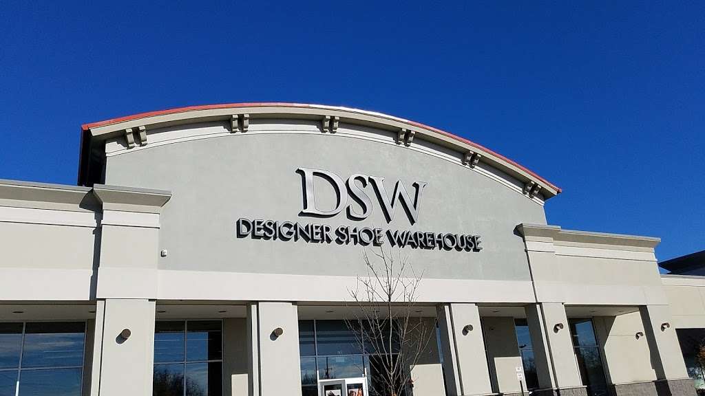DSW Designer Shoe Warehouse | 135 NJ-35, Eatontown, NJ 07724, USA | Phone: (732) 440-3509